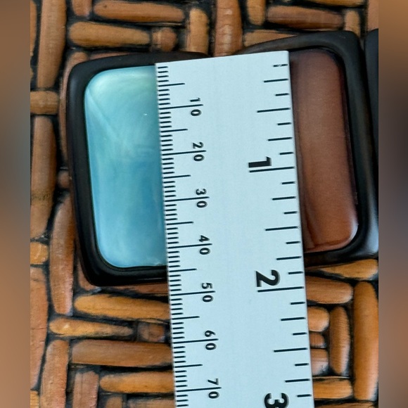 Wood and Resin stretch Bangle - Picture 8 of 9